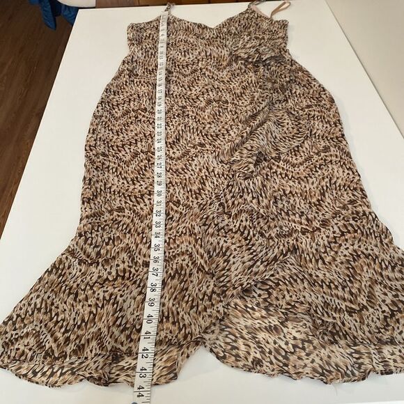 Bardot Ellie Dress in Animal Abstract Print Size 8 - Picture 14 of 15